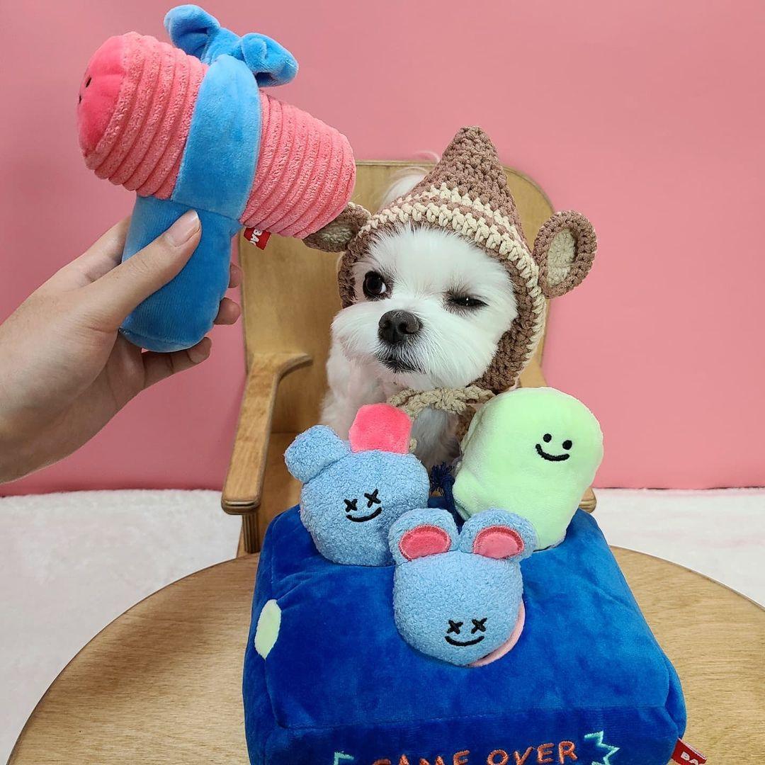 Haunted Hideaway: Interactive Ghost Mouse Plush Toy With Food-Hiding Feature